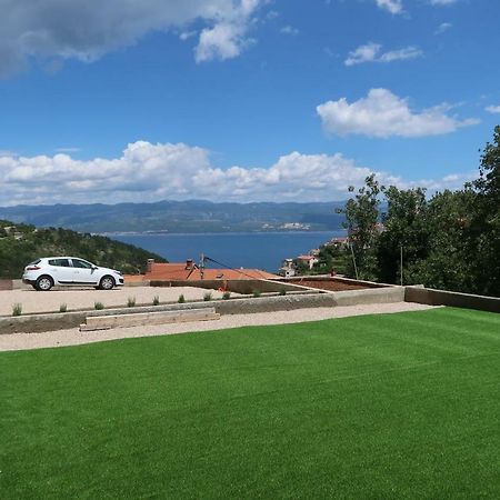 Apartmani Marin Vrbnik Zewnętrze zdjęcie